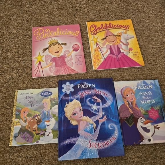 Frozen Storybook Pinkaliciuous Goldelicious - Picture 2 of 4